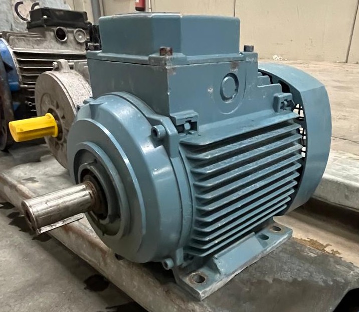 ABB MBT 90 SD-4  1.1 KW USADO
