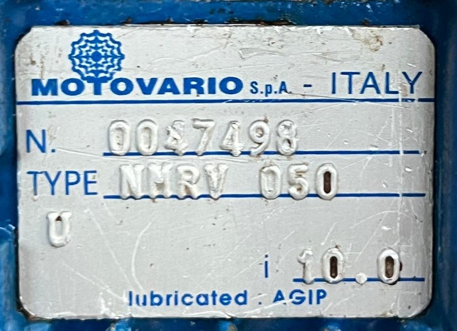 MOTOVARIO NMRV 050  i=10 MOTORREDUCTOR