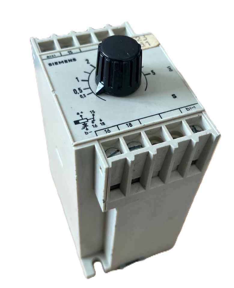 7PV3431-1EA  110VAC SIEMENS