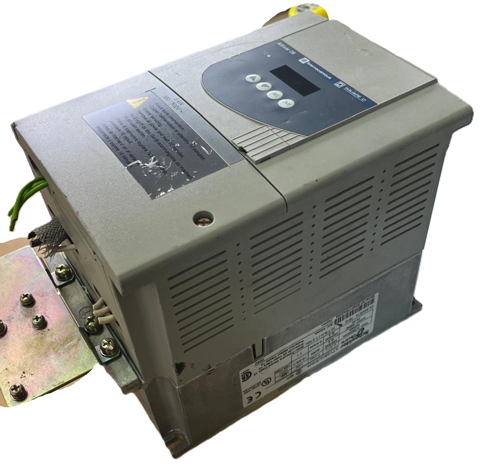 SCHNEIDER ATV28HU54N4