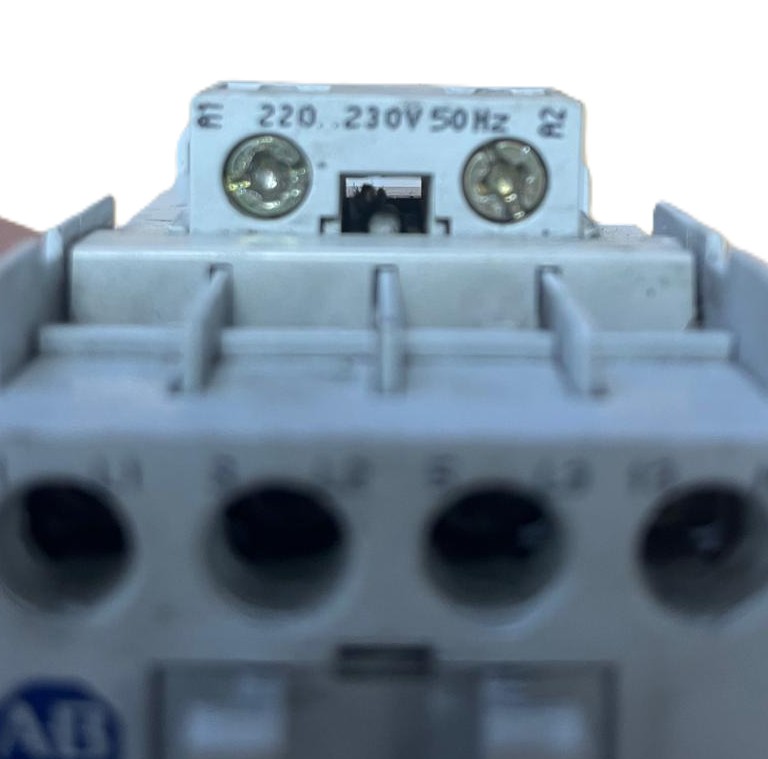 ALLEN BRADLEY 100-C23 10 