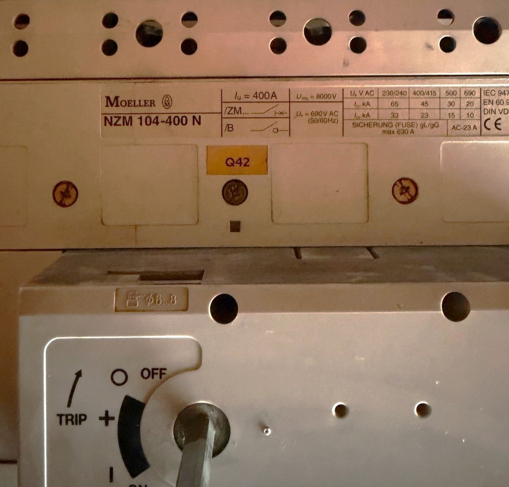 MOELLER NZM 104-400 N