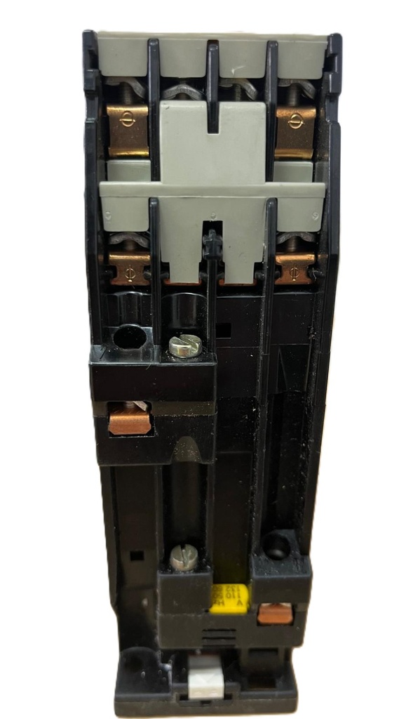 3TF8232-0A SISMENS CONTACTOR INVERSOR