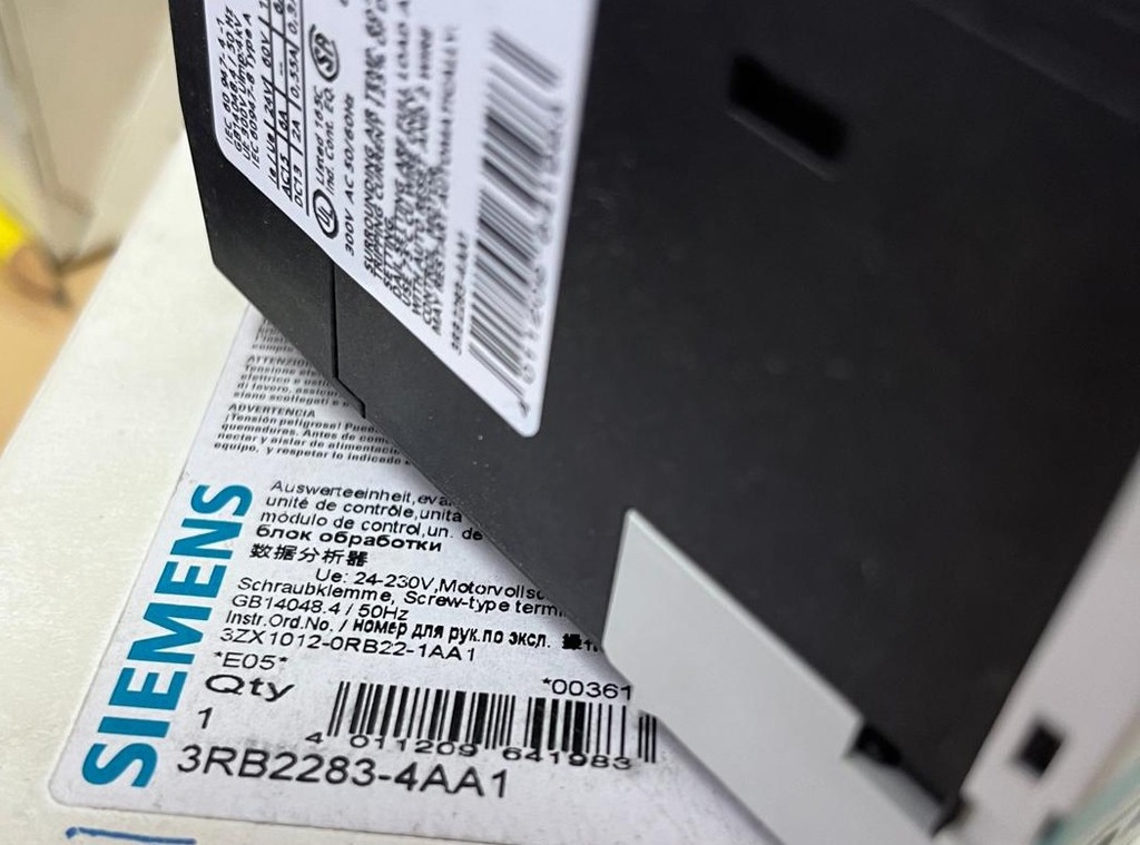3RB2283-4AA1 SIEMENS  