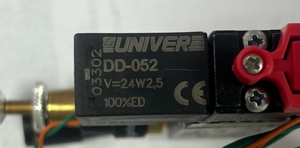 E0320-B UNIVER 