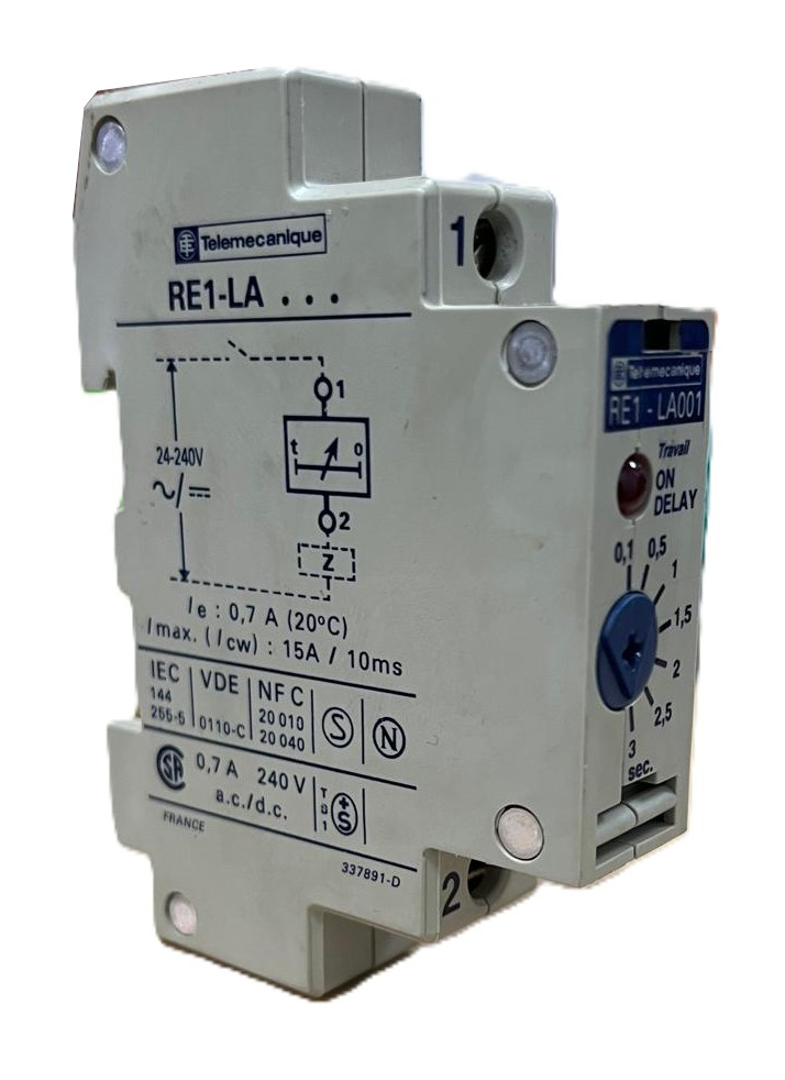 RE1LA004 TELEMECANIQUE