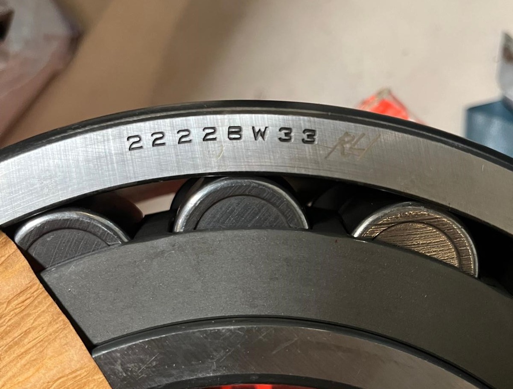 22228W33