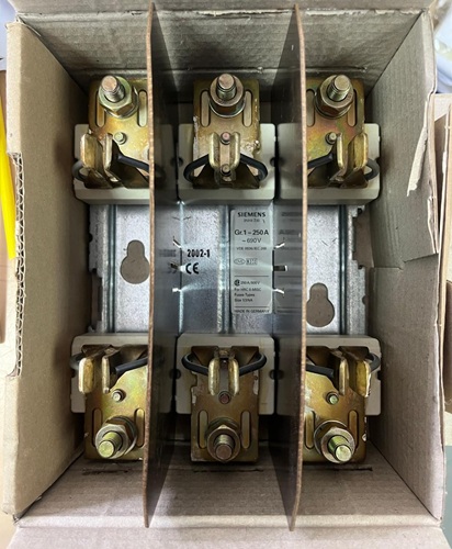 [ELEC00303] 3NH4 230 SIEMENS