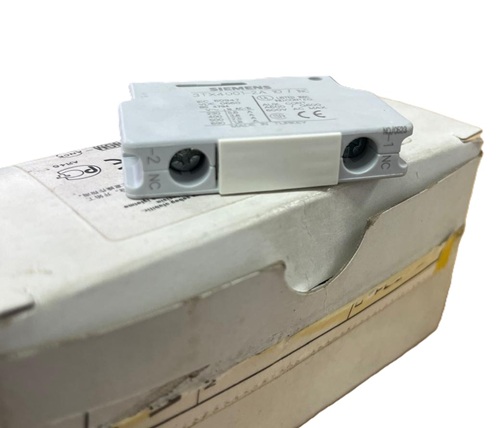 [ELEC00325] 3TX4001-2A SIEMENS CONTACTO AUX.