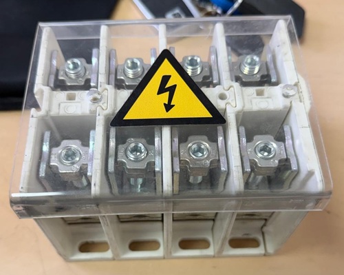 [ELEC00589] EATON K150/4